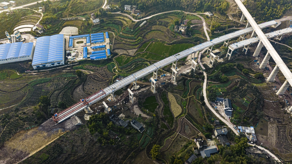 �׼��Ŵ���3